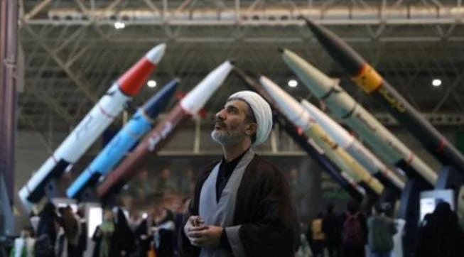 Iran Pamer Senjata Baru, Kode untuk Amerika Serikat?